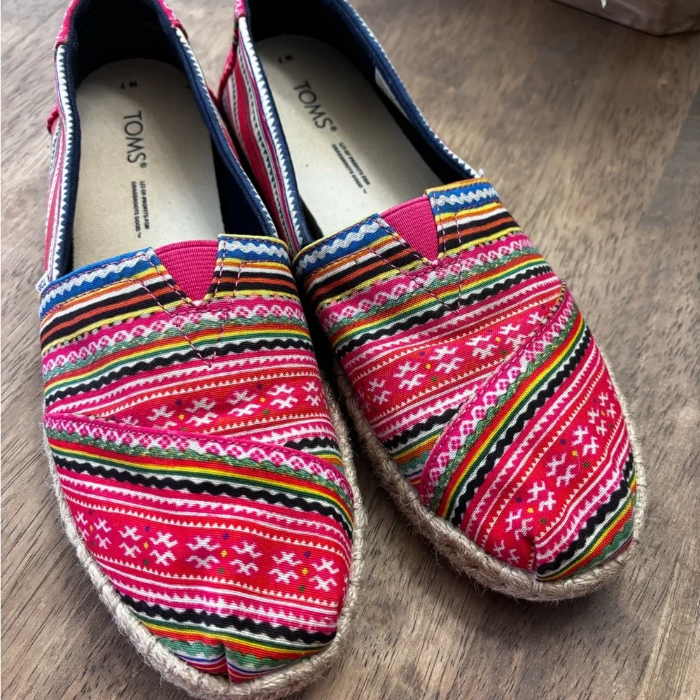 Tom’s Alpargata slip on espadrilles - Picture 3 of 7